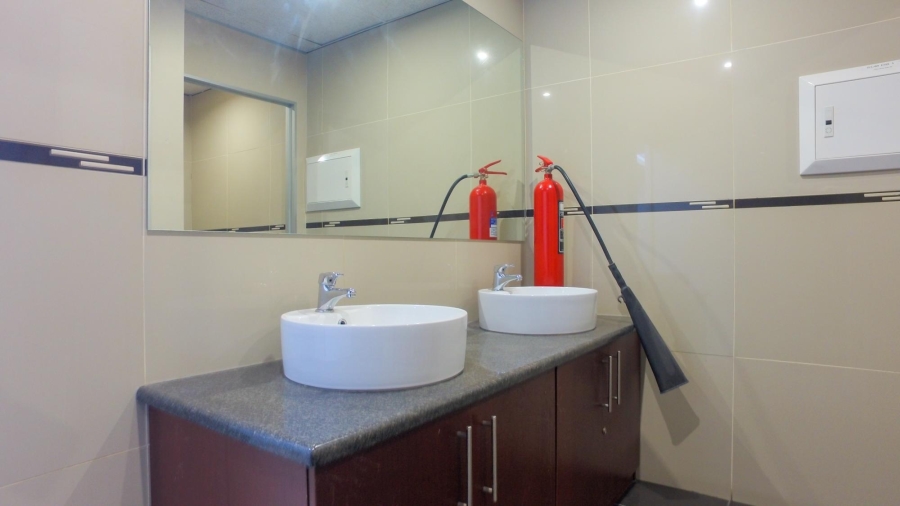 To Let Commercial Property for Rent in Bodorp North West